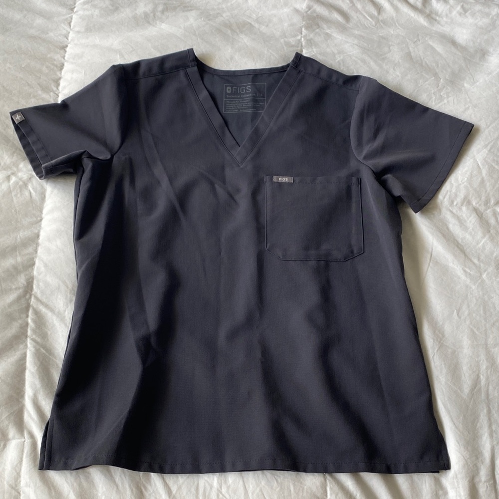 Figs Women’s Small Gray Caterina One Pocket Scrub Top